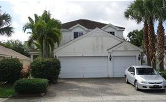 2nd image of 311 Berenger Walk