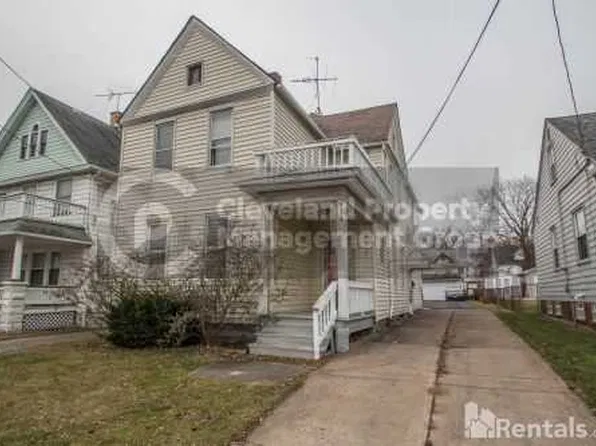 3272 W 98th St, Cleveland, OH 44102