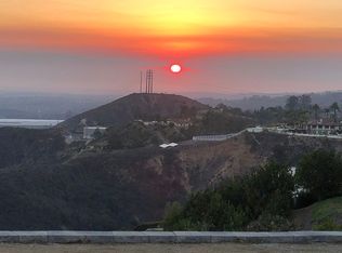 11234 Presilla Rd, Camarillo, CA 93012