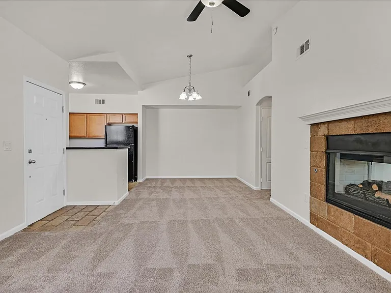 1709 King James St #204 — Photo 10