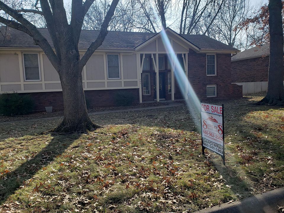 1st image of 701 Greenbriar Ter