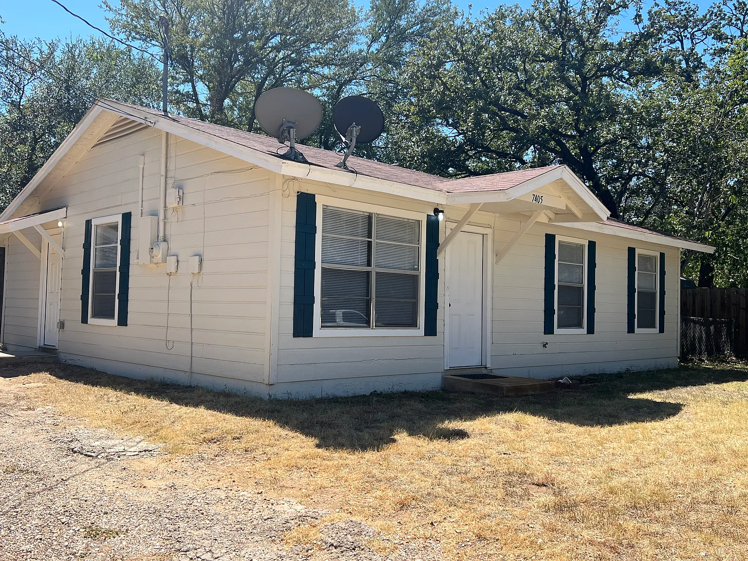 7405 Osage Trl — Photo 4