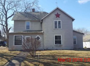 401 N Olive St, Winfield, IA 52659
