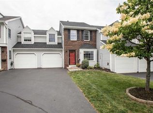 90 Harbor Hill Dr, Rochester, NY 14617