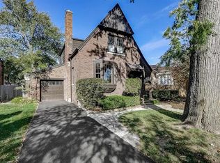 440 Selborne Rd, Riverside, IL 60546