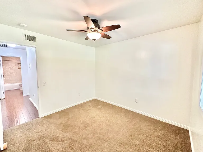 1415 Henshaw Rd — Photo 46