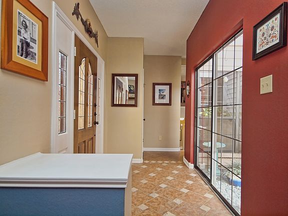 Foyer + Solarium (looking fr