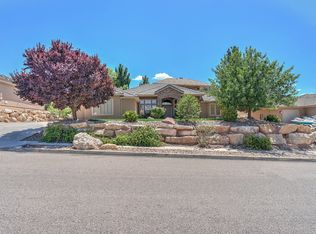 1994 E Knolls Dr, St George, UT 84790