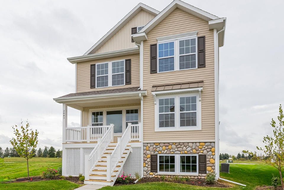 1st image of 432 E Summer Grove Dr