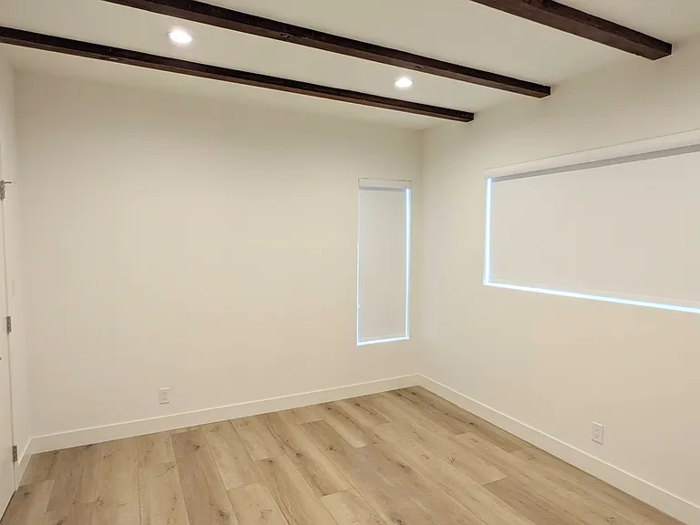 1333 Brockton Ave #6 — Photo 14