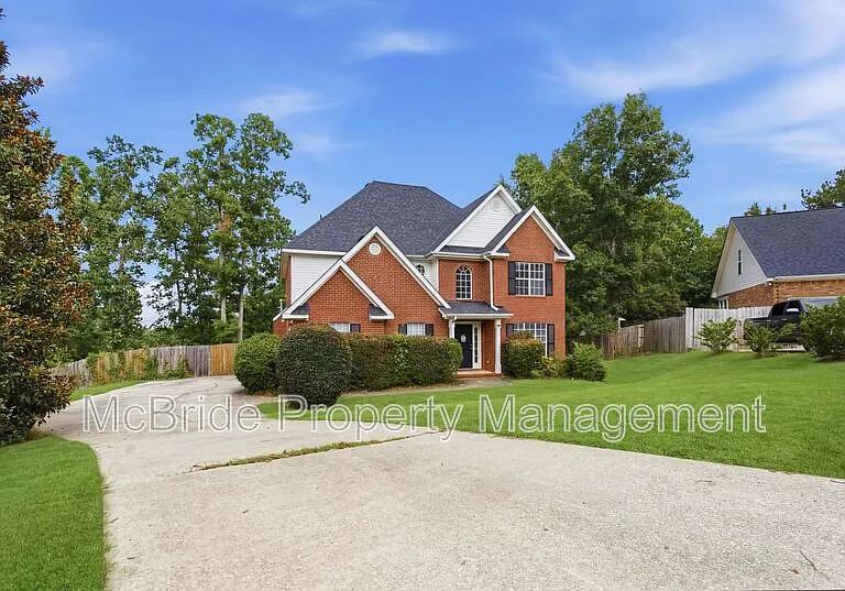 827 Sonora Cir — Photo 1