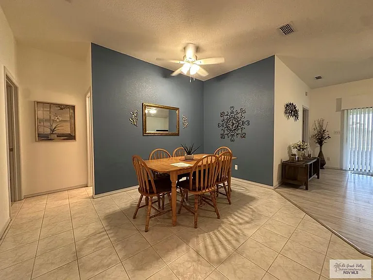 33 Shenandoah River Dr — Photo 11