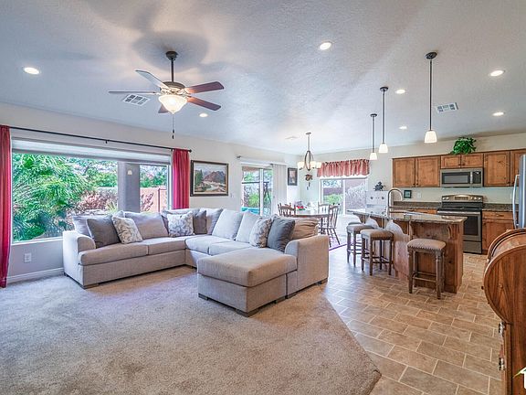 5th image of 382 E Desert Ln