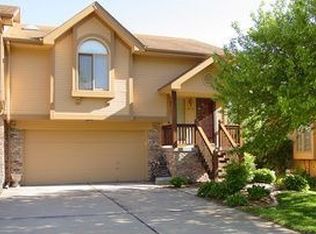 1715 Brenda Dr, Bellevue, NE 68005