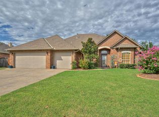 11321 Fountain Blvd, Oklahoma City, OK 73170