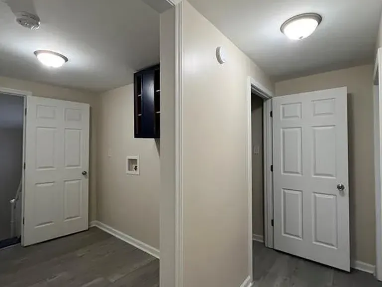 2205 Hendricks St — Photo 12