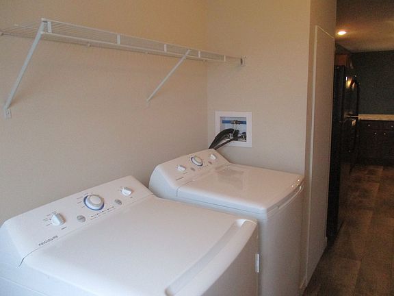 5th image of 3440 Creekside Blvd #134