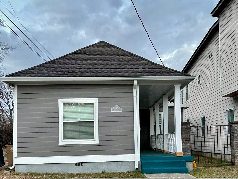 42 Fain St