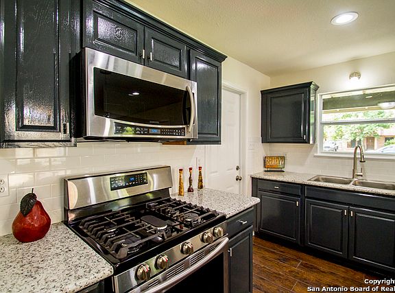 4th image of 6334 Flint Rock Dr