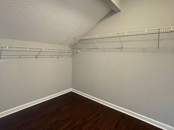 5th image of 202-210 Pepperwood Ct #208