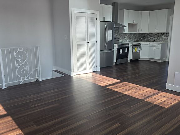 4th image of 84-19 102nd St Floor 2