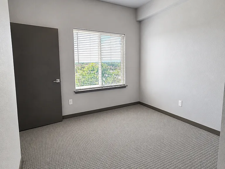 Recent Construction, Premier Finishes, Wonderful Rates! Enclave Apartments — Photo 34