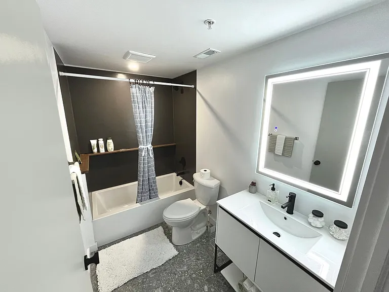 1515 N Pennsylvania St #D — Photo 9