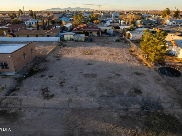 359 Mosher Way, Socorro, TX 79927