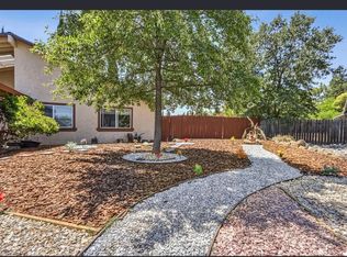 8900 Gold Leaf Way, Sacramento, CA 95826