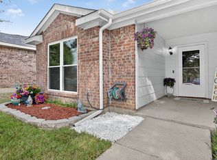 2737 Briscoe Dr, Fort Worth, TX 76108