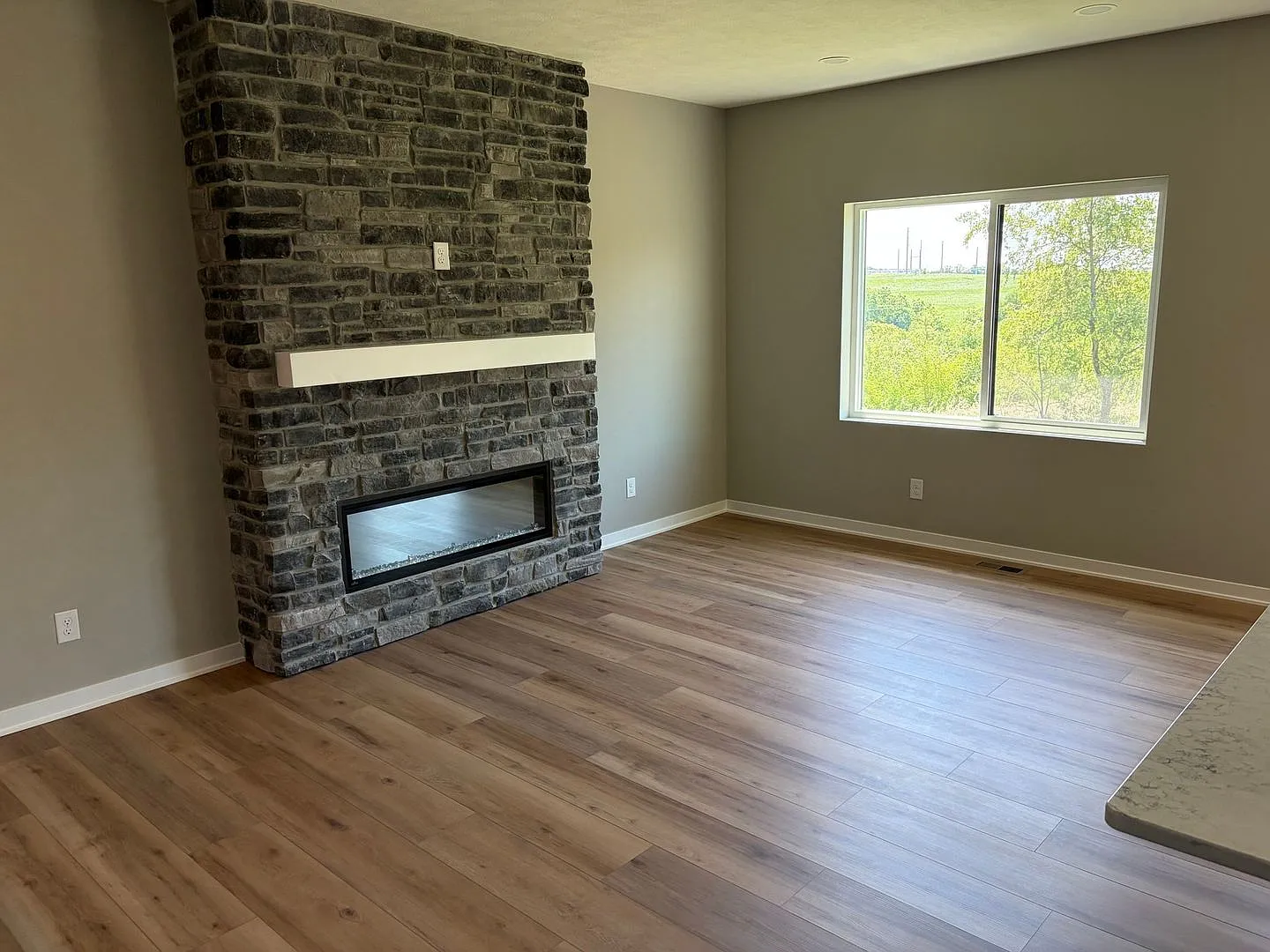 14805 Willow Street — Photo 2