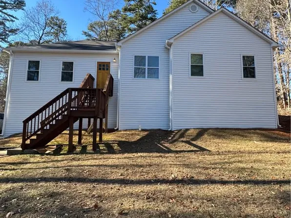 3910 Maple Wood Trl, Buford, GA 30518