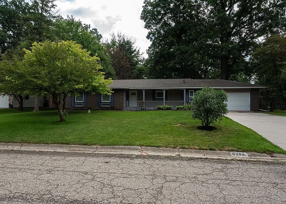 1st image of 6215 Anavista Dr