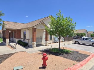 2400 Louis Henna Blvd #101, Round Rock, TX 78664