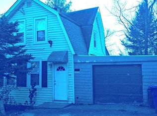 33 Clifton Pl, Bridgeport, CT 06606