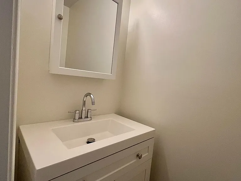 8421 McKenzie Cir — Photo 13