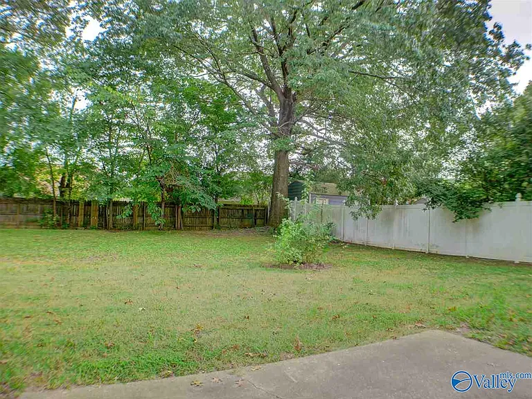2503 Wynterhall Rd SE — Photo 15