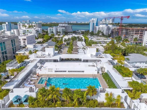 1100 100th St #401, Bay Harbor Islands, FL 33154