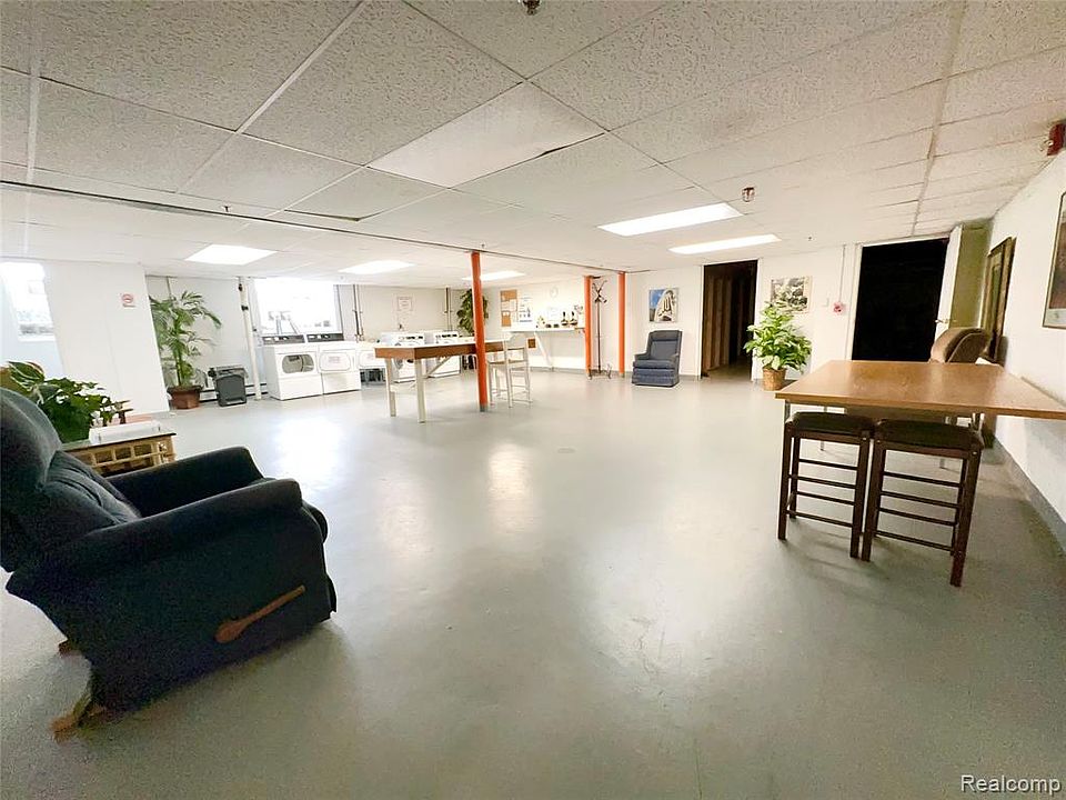 475 S Adams Rd Apt 8, photo 13
