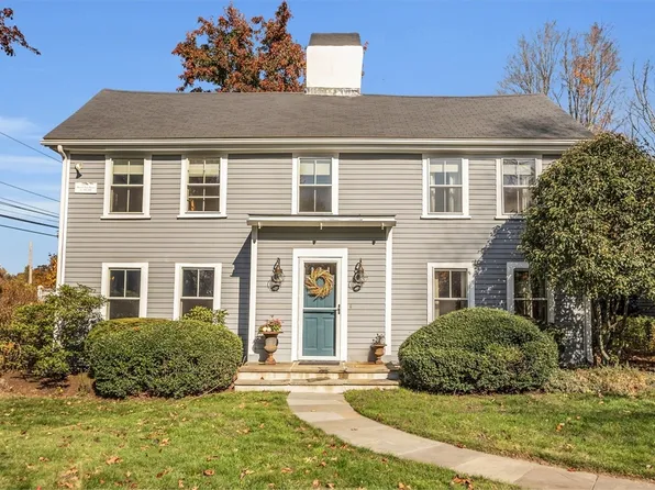 472 Old Bedford Rd #472, Concord, MA 01742