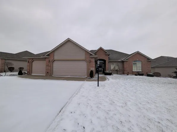 595 Cricketeer Ct, Bluffton, IN 46714