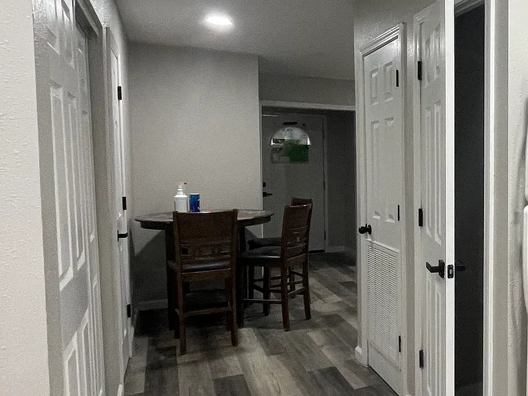 1107 Basin St #A — Photo 18