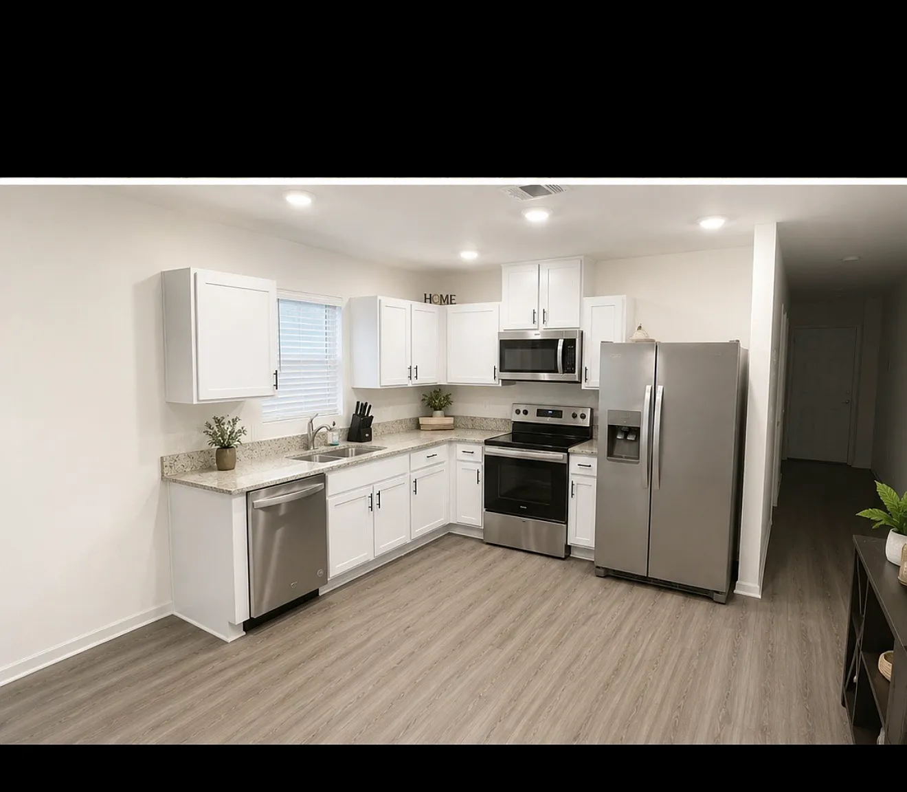 4 bed, 1425 sqft, $2,350 — Photo 3