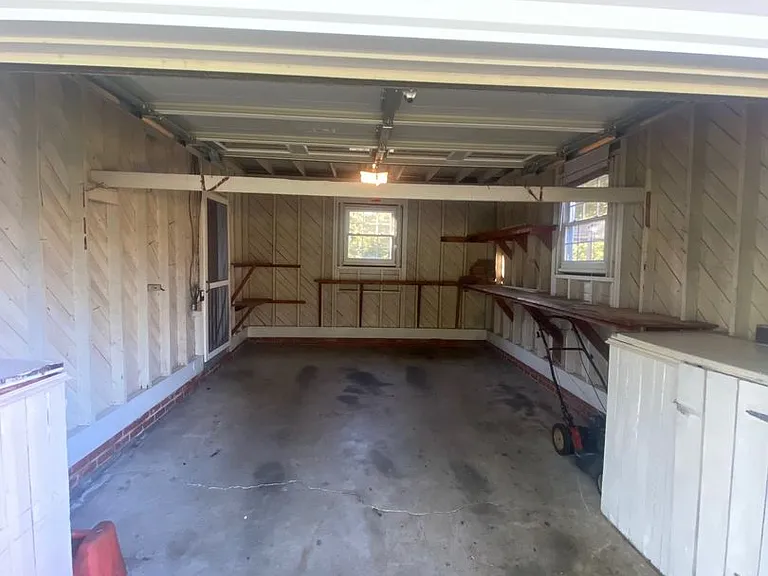 406 Winecoff School Rd — Photo 6