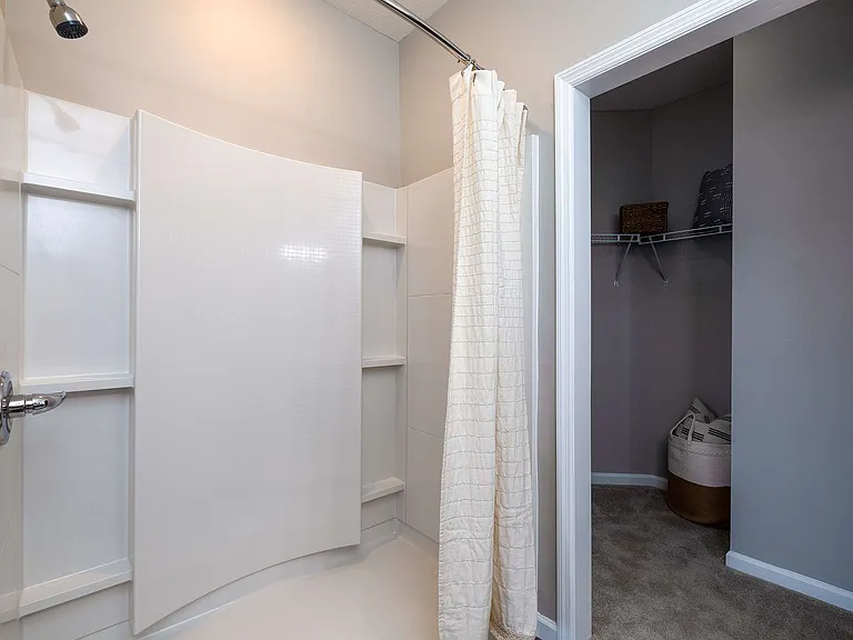 Cortland Sunbury — Photo 18