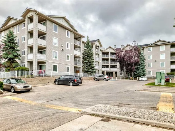 604 SE 8th St SW #5208A, Airdrie, AB T4B 2W4