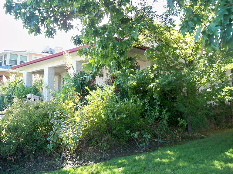 945 Rio St — Photo 15