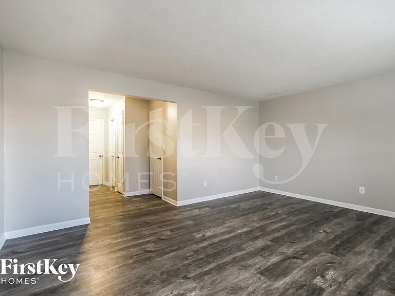 506 Himebaugh Ct — Photo 11