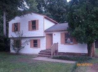 7106 Carriage Pines Dr, North Chesterfield, VA 23225