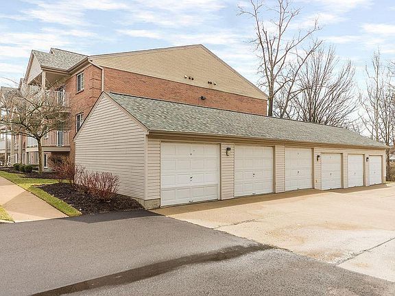 3rd image of 3041 Preserve Ln Unit 2D